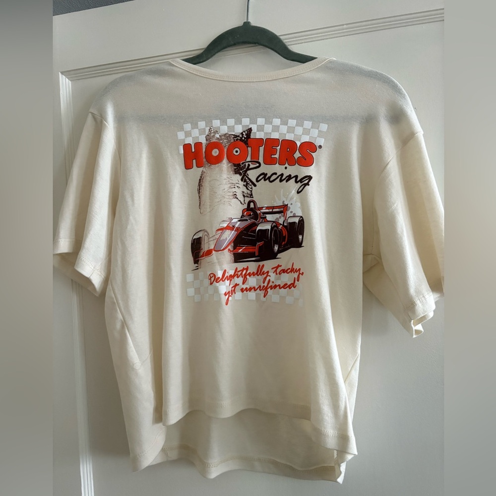 Hooters Ripple Junction Racing Crop Top Size 3XL (Fits small)